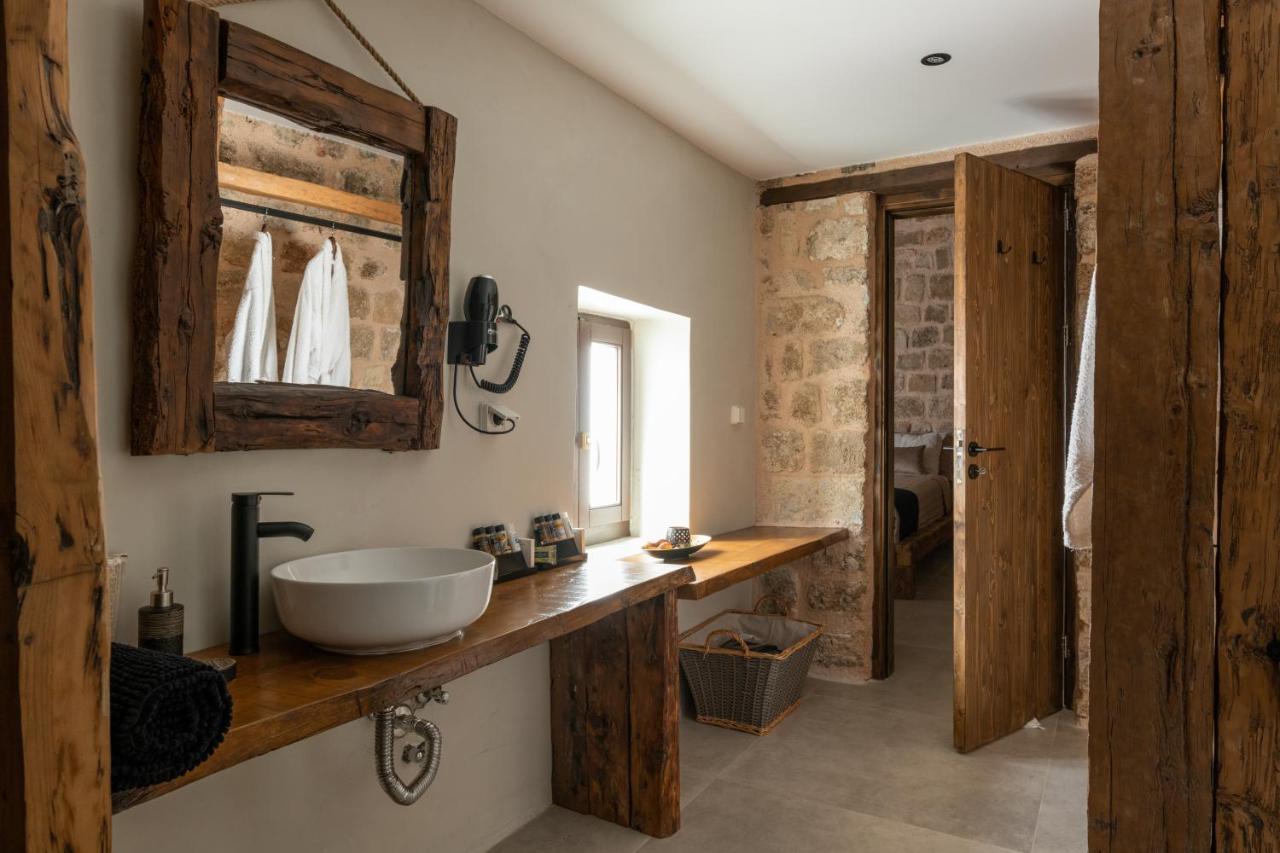 Ancient Knights Luxury Suites Rhodes City Eksteriør bilde