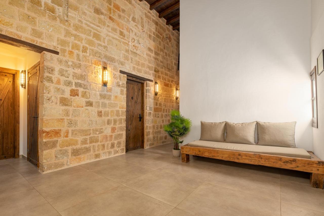 Ancient Knights Luxury Suites Rhodes City Eksteriør bilde